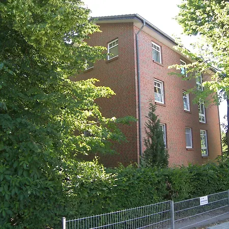 Haus Roland _ 10 公寓 *